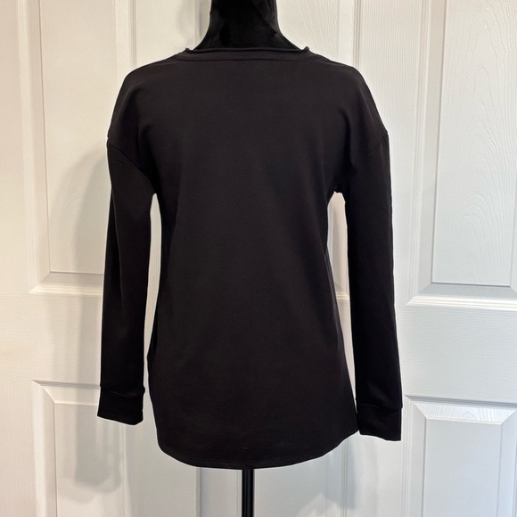 Rock & Republic Women’s Black Studded Twist Knot Hem Sweatshirt Top Size Small - Picture 2 of 15